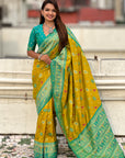Mehendi Green Soft Patola Lehehriya Zari Woven Contrast Silk Saree