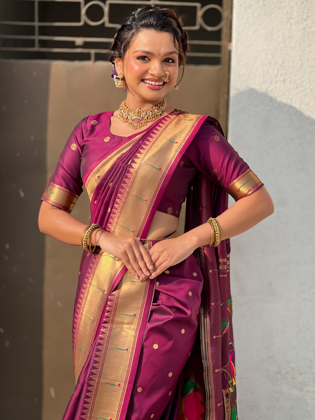 Wine Nauvari Pathani Silk Zari Woven Muniya Border Saree