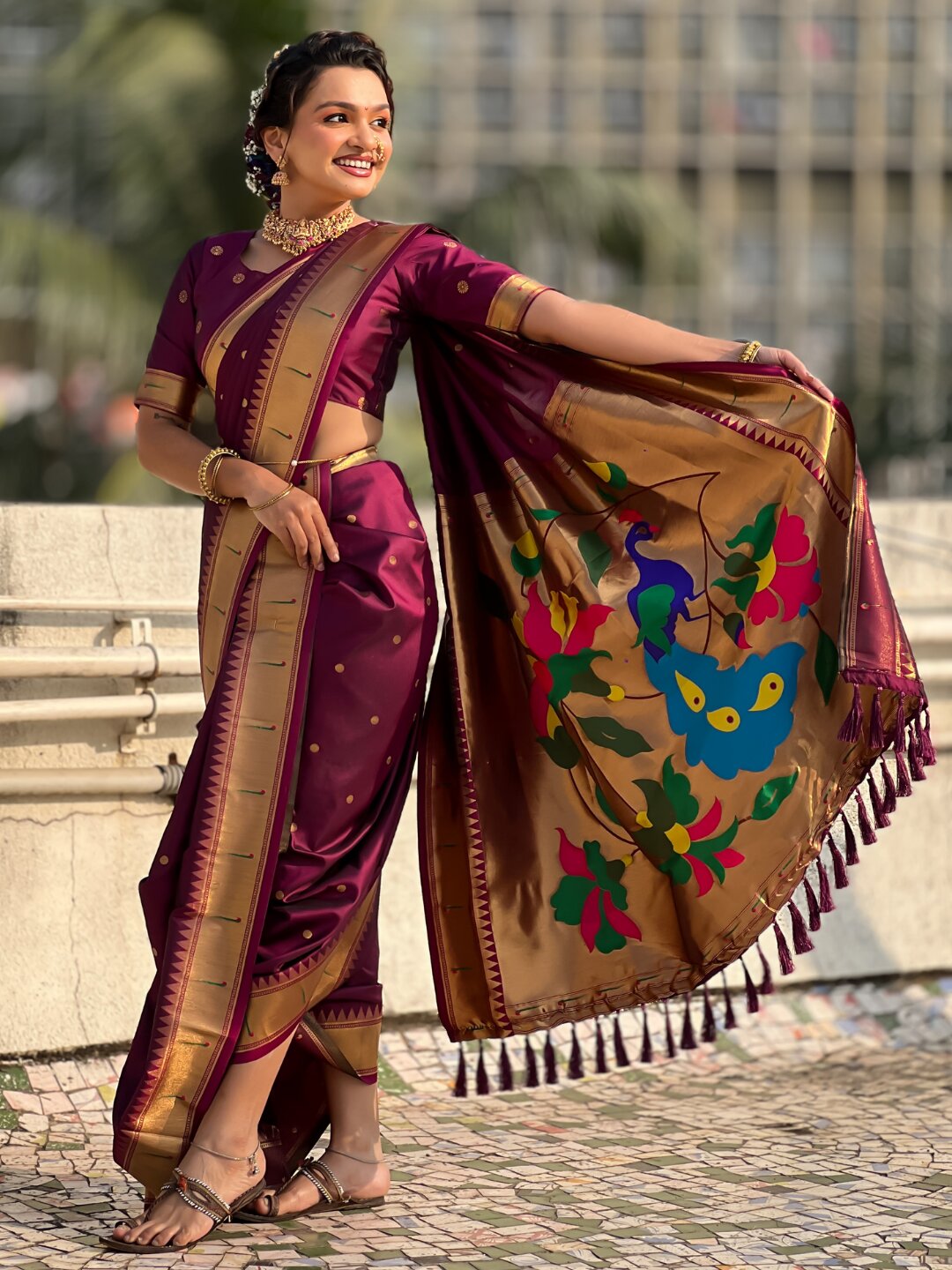 Wine Nauvari Pathani Silk Zari Woven Muniya Border Saree