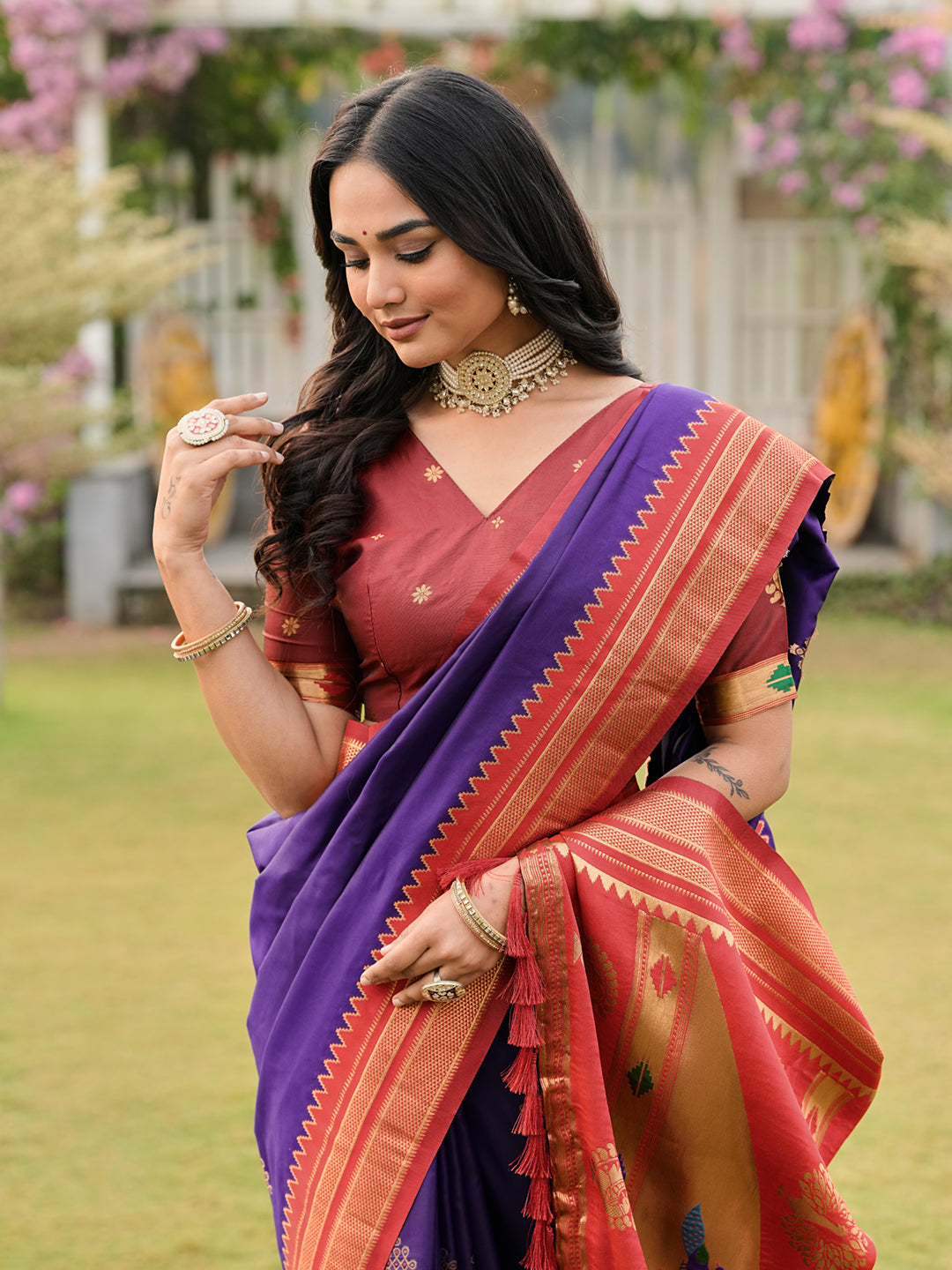 Violet Soft Ikkal Silk Zari Woven Kolam Pattern Saree with Paithani Pallu