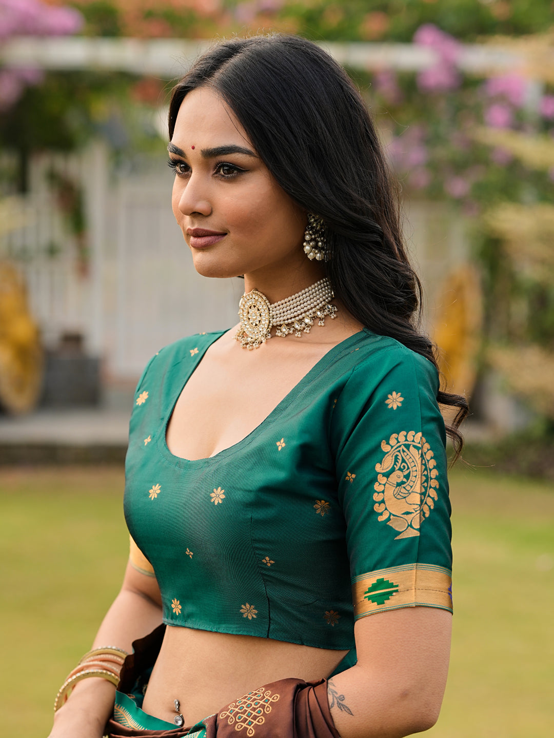 Coffee Soft Ikkal Silk Zari Woven Kolam Pattern Saree with Paithani Pallu