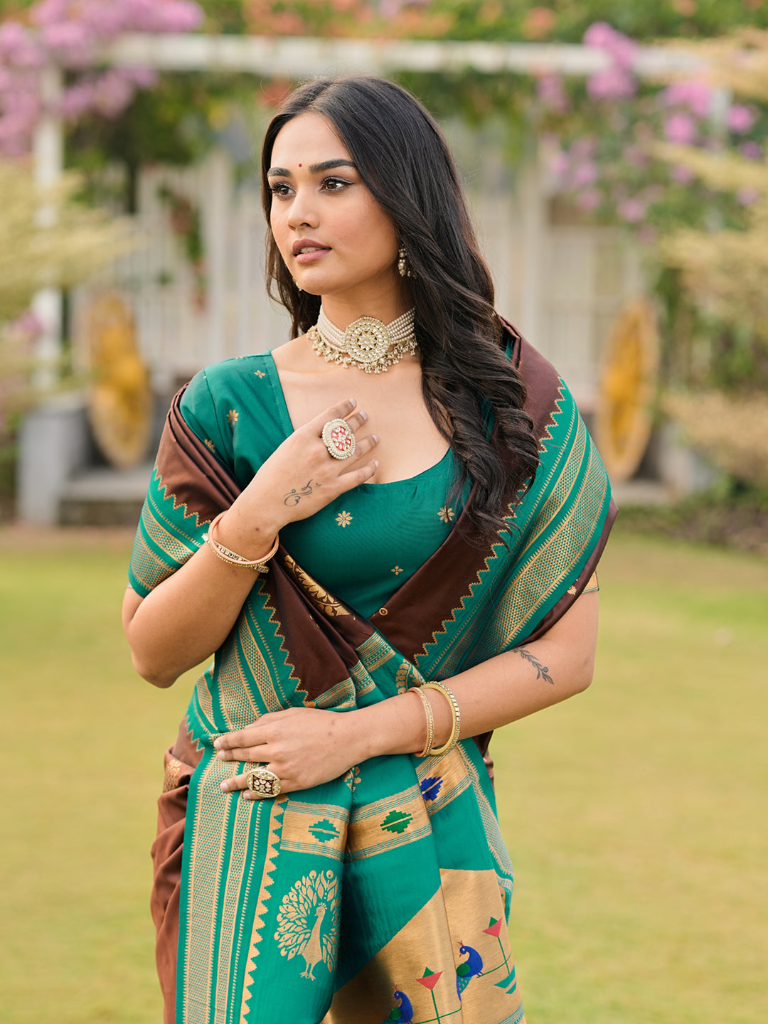Coffee Soft Ikkal Silk Zari Woven Kolam Pattern Saree with Paithani Pallu