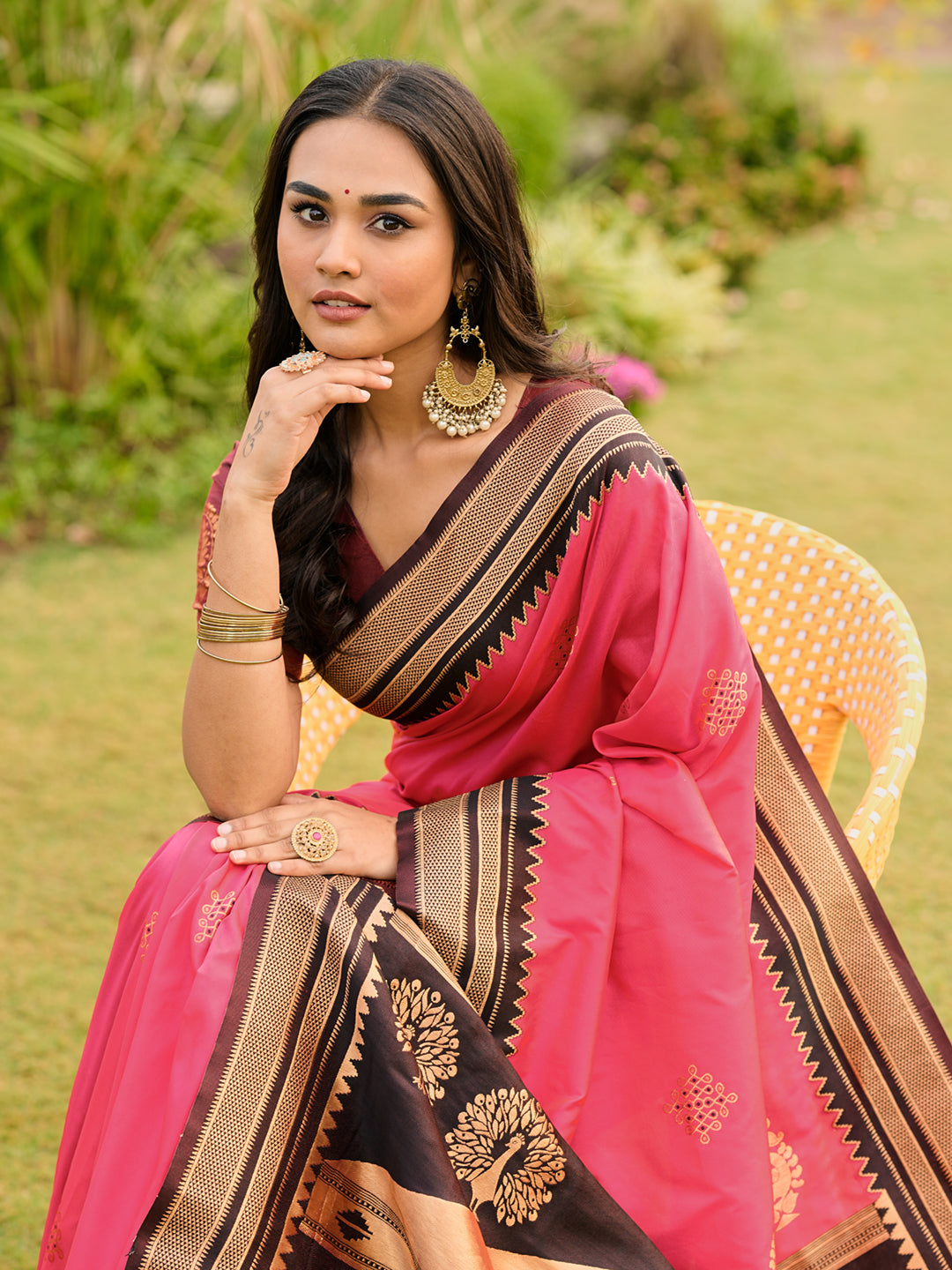 Rani Pink Soft Ikkal Silk Zari Woven Kolam Pattern Saree with Paithani Pallu