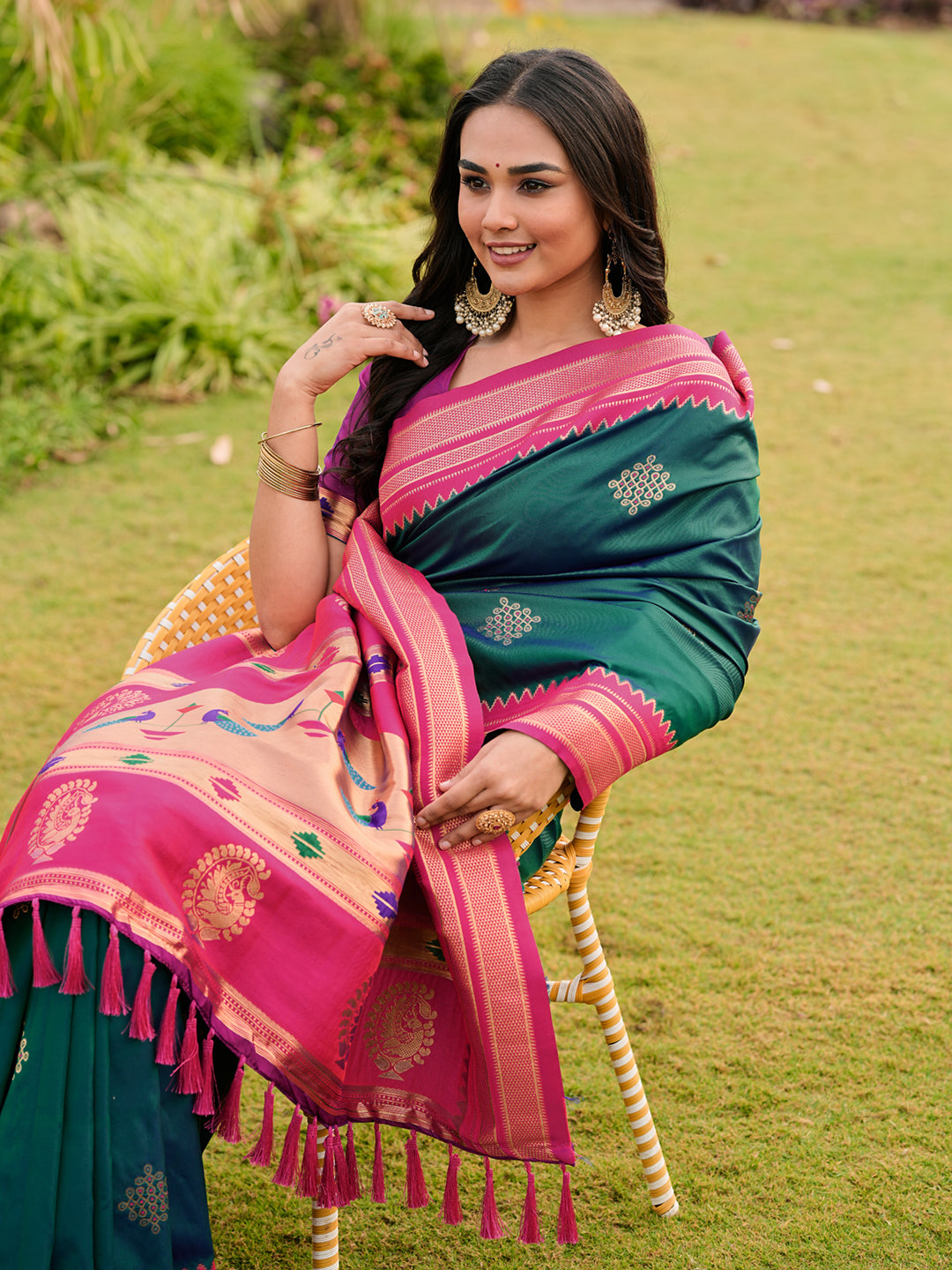 Peacock Blue Soft Ikkal Silk Zari Woven Kolam Pattern Saree with Paithani Pallu