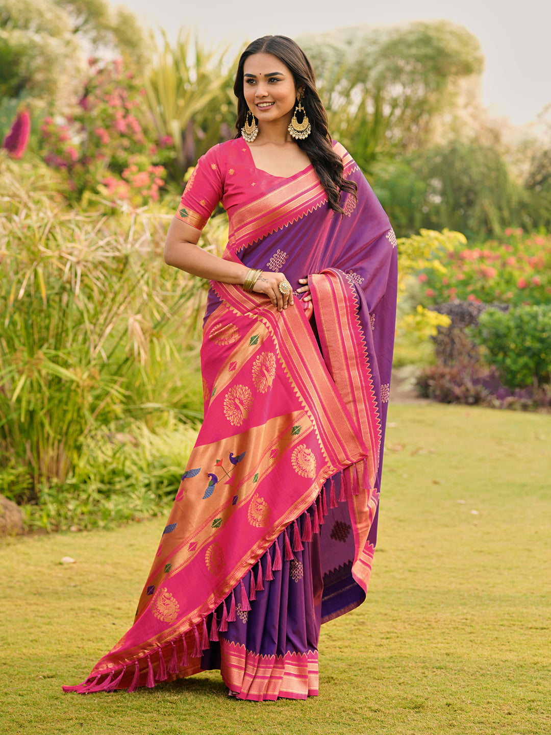 Purple (Red Tone) Soft Ikkal Silk Zari Woven Kolam Pattern Saree with Paithani Pallu