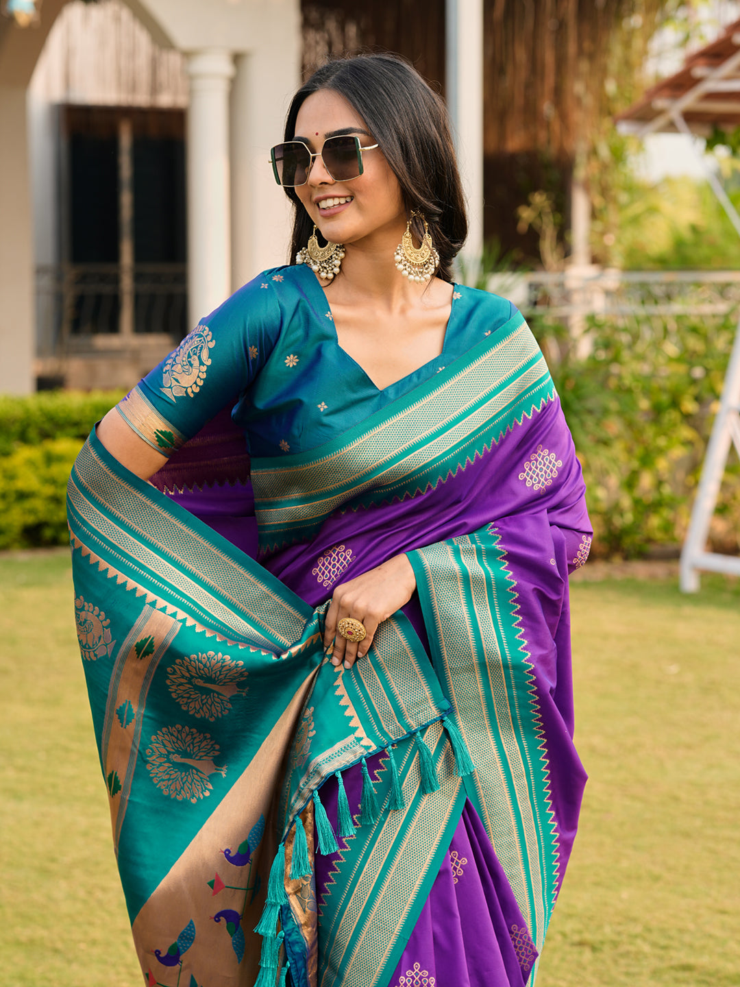 Purple Soft Ikkal Silk Zari Woven Kolam Pattern Saree with Paithani Pallu