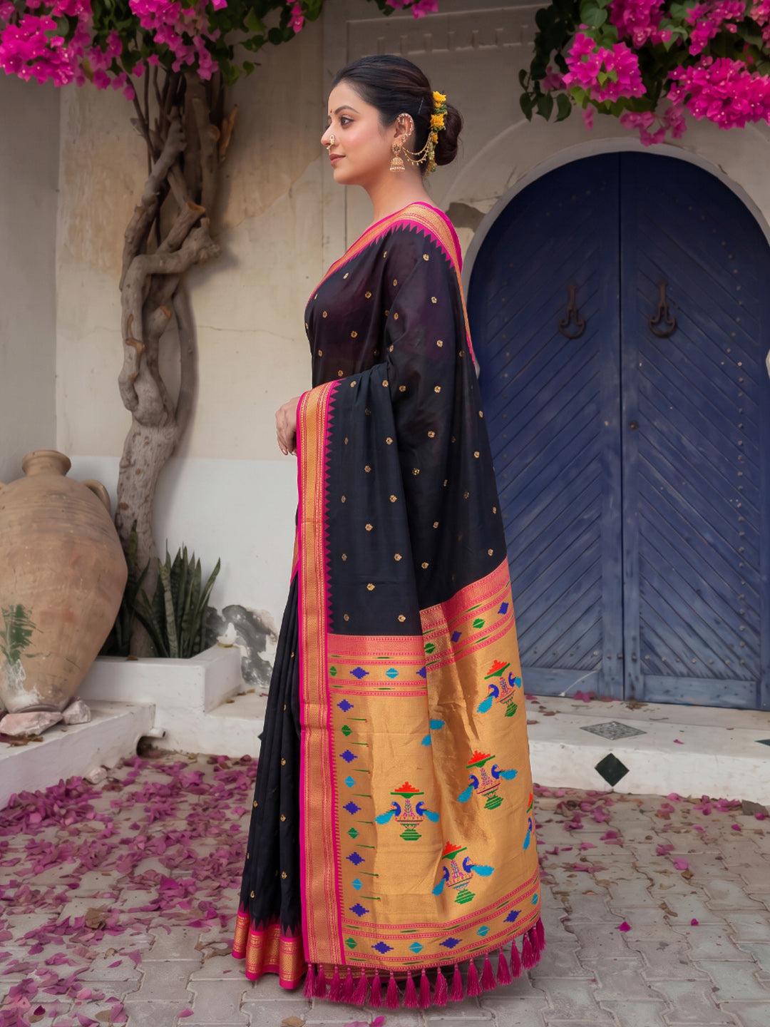 Black Premium Traditional Maharani Paithani Silk Saree