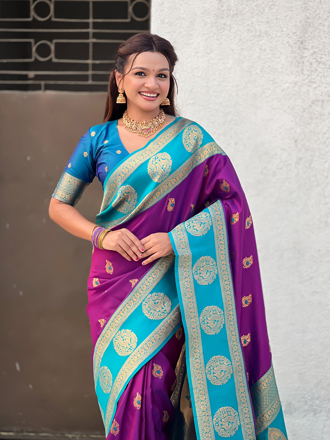 Purple Soft Silk Peacock Border Motifs Zari Woven Saree