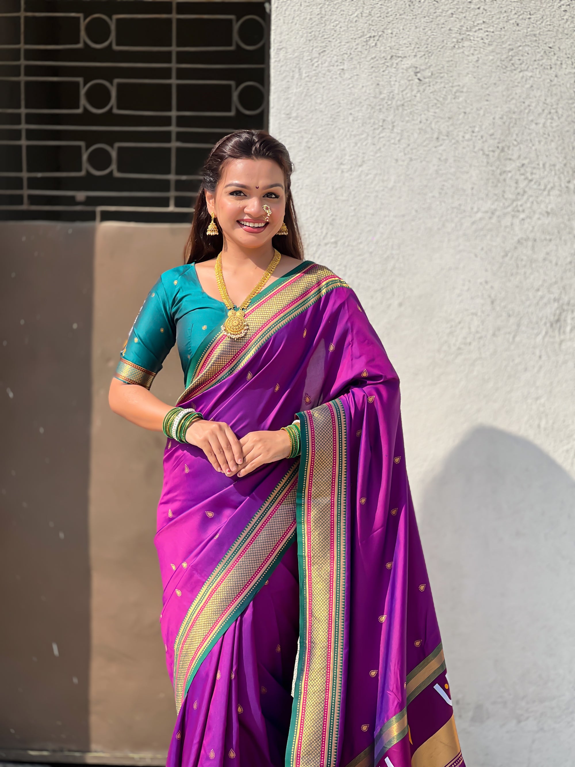 Purple Vitthal Rukmini Contrast Paithani Silk Zari Woven Saree