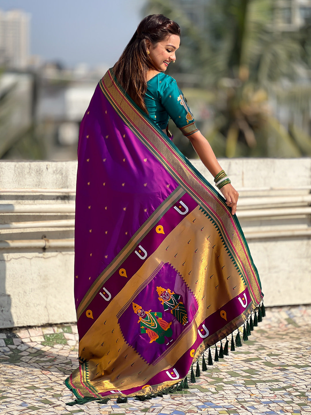 Purple Vitthal Rukmini Contrast Paithani Silk Zari Woven Saree