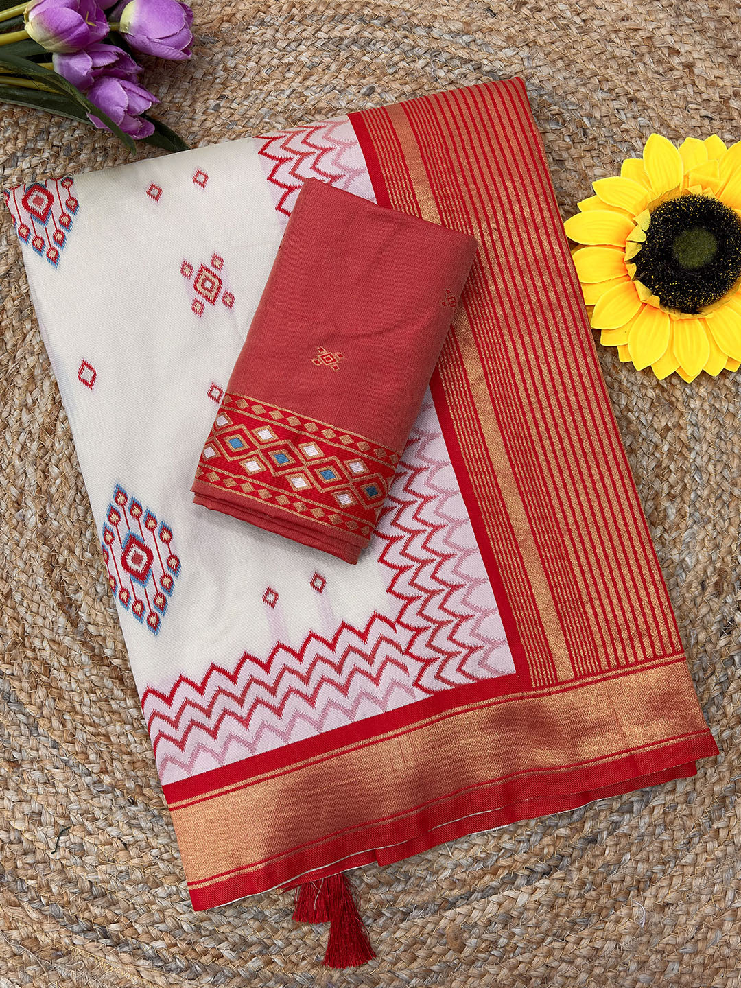 Red Premium Soft Ikkat Pochampally Patola Silk Saree