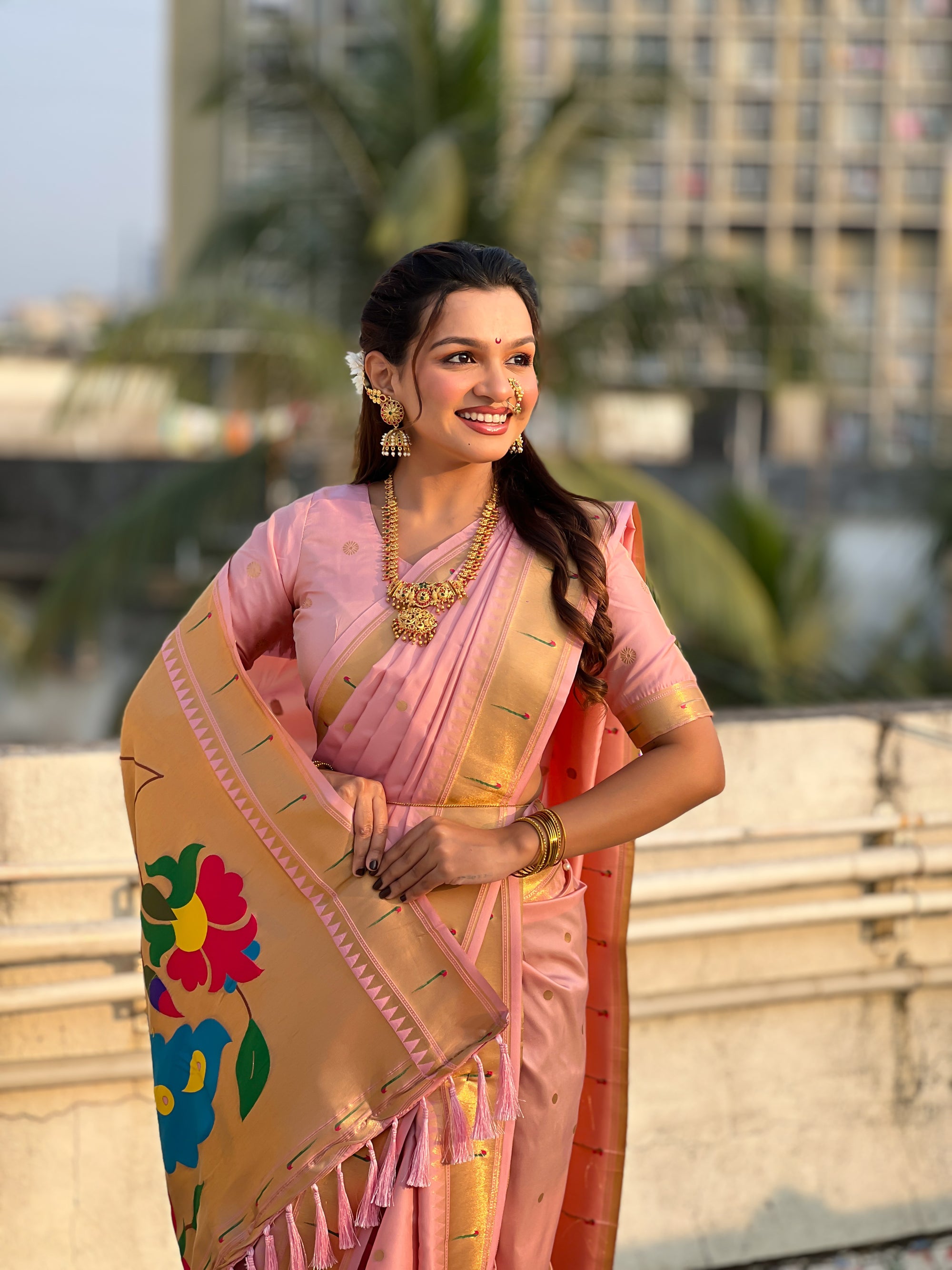 Light Pink Nauvari Pathani Silk Zari Woven Muniya Border Saree