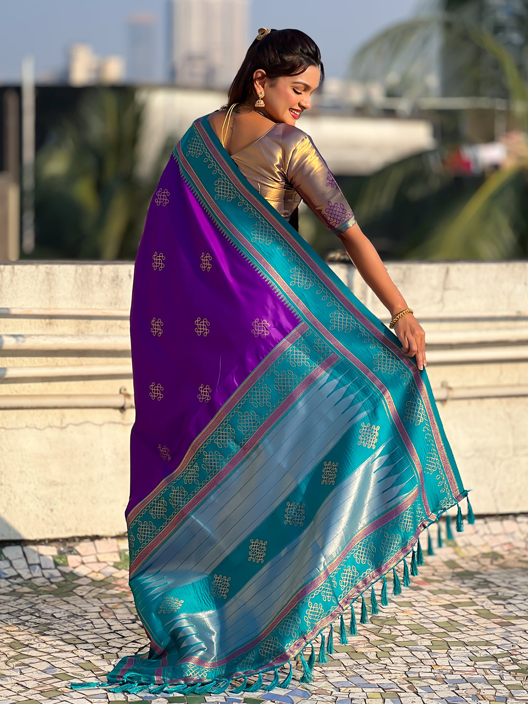 Purple Soft Traditional Kolam Art Concept Zari Woven Silk Saree