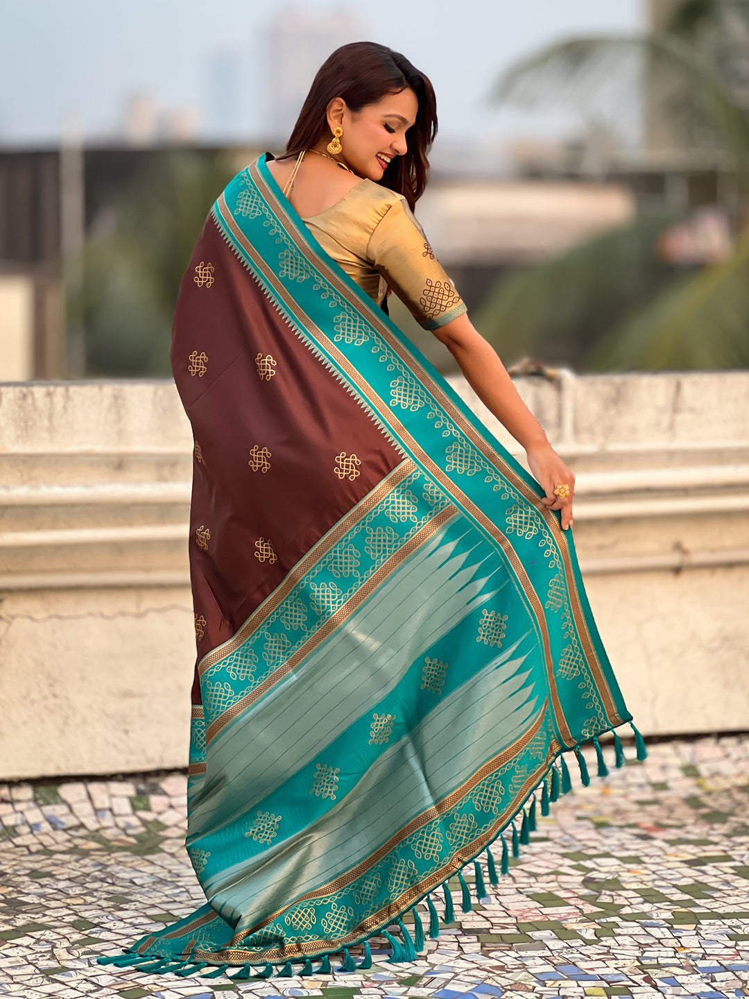 Coffee Soft Traditional Kolam Art Concept Zari Woven Silk Saree