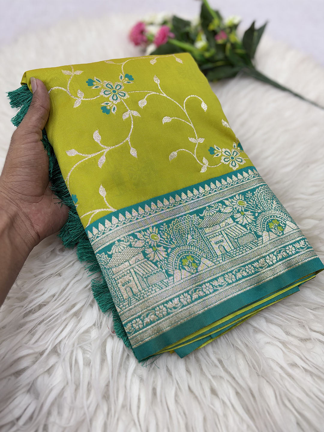 Mehendi Green Premium Banarasi Silk Zari Woven Meenakari Floral Jaal Saree