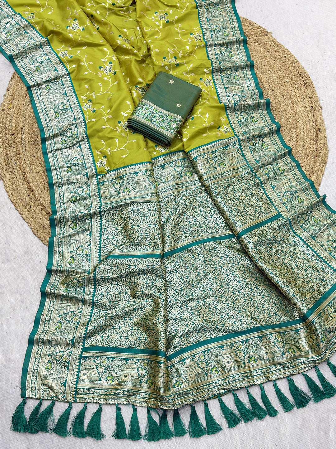 Mehendi Green Premium Banarasi Silk Zari Woven Meenakari Floral Jaal Saree