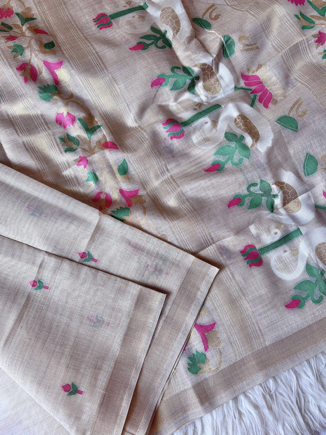 White Premium Soft Muga Cotton Swan Pattern Saree