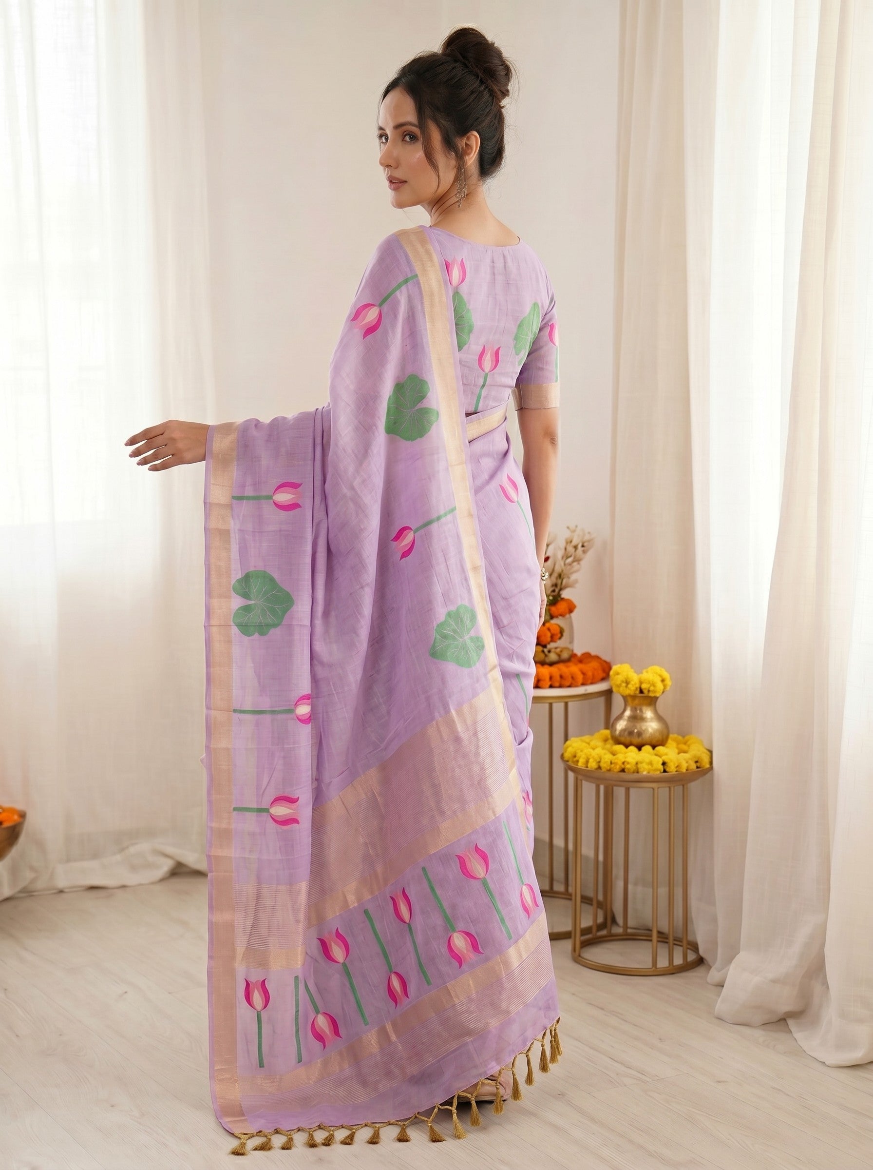 Lavender Premium Soft Linen Cotton with Lotus &amp; Leafs Pattern Saree