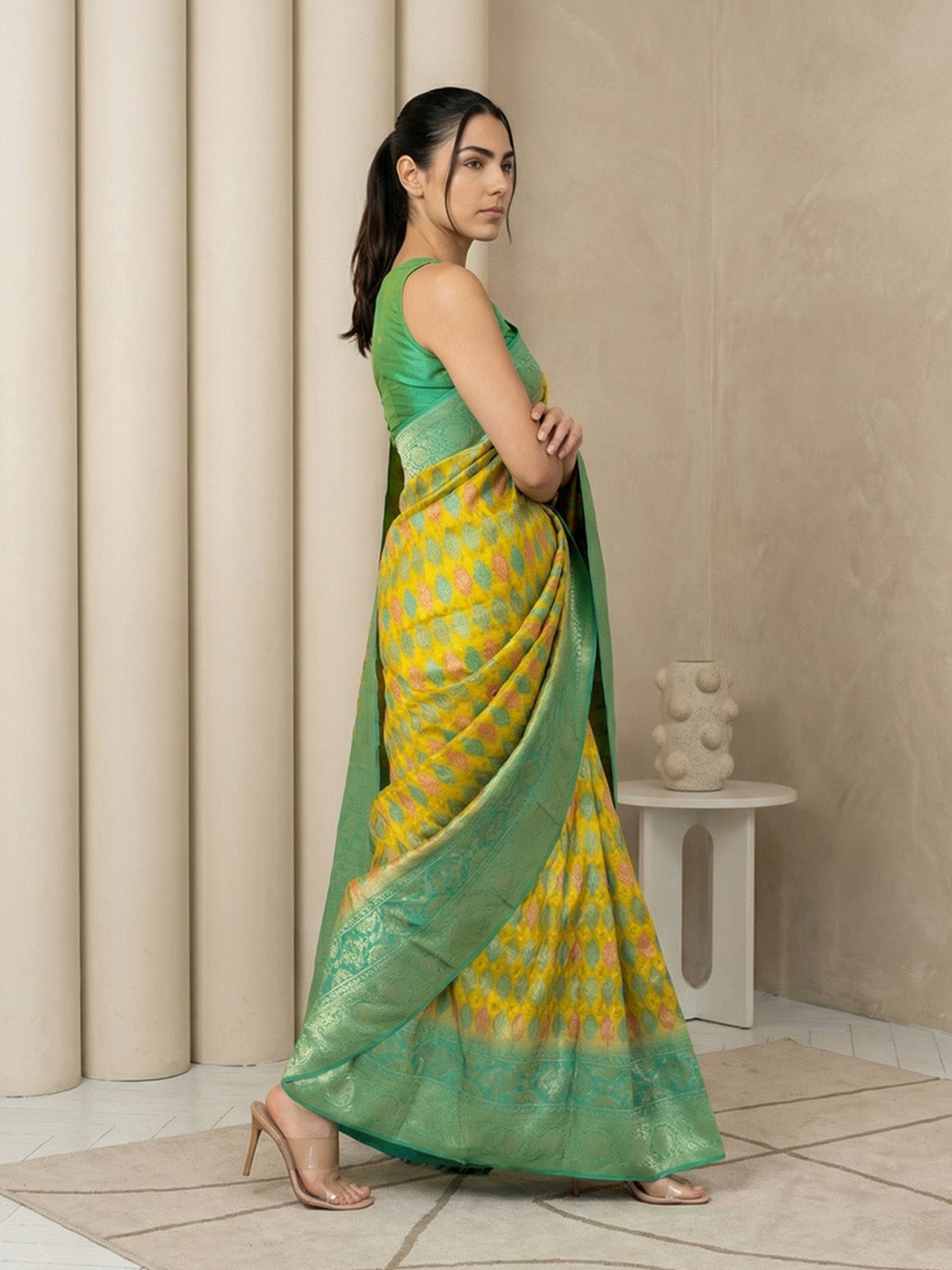 Mehendi Green Soft Ikkat Patola Silk Geometric Ikkat Weaves Saree