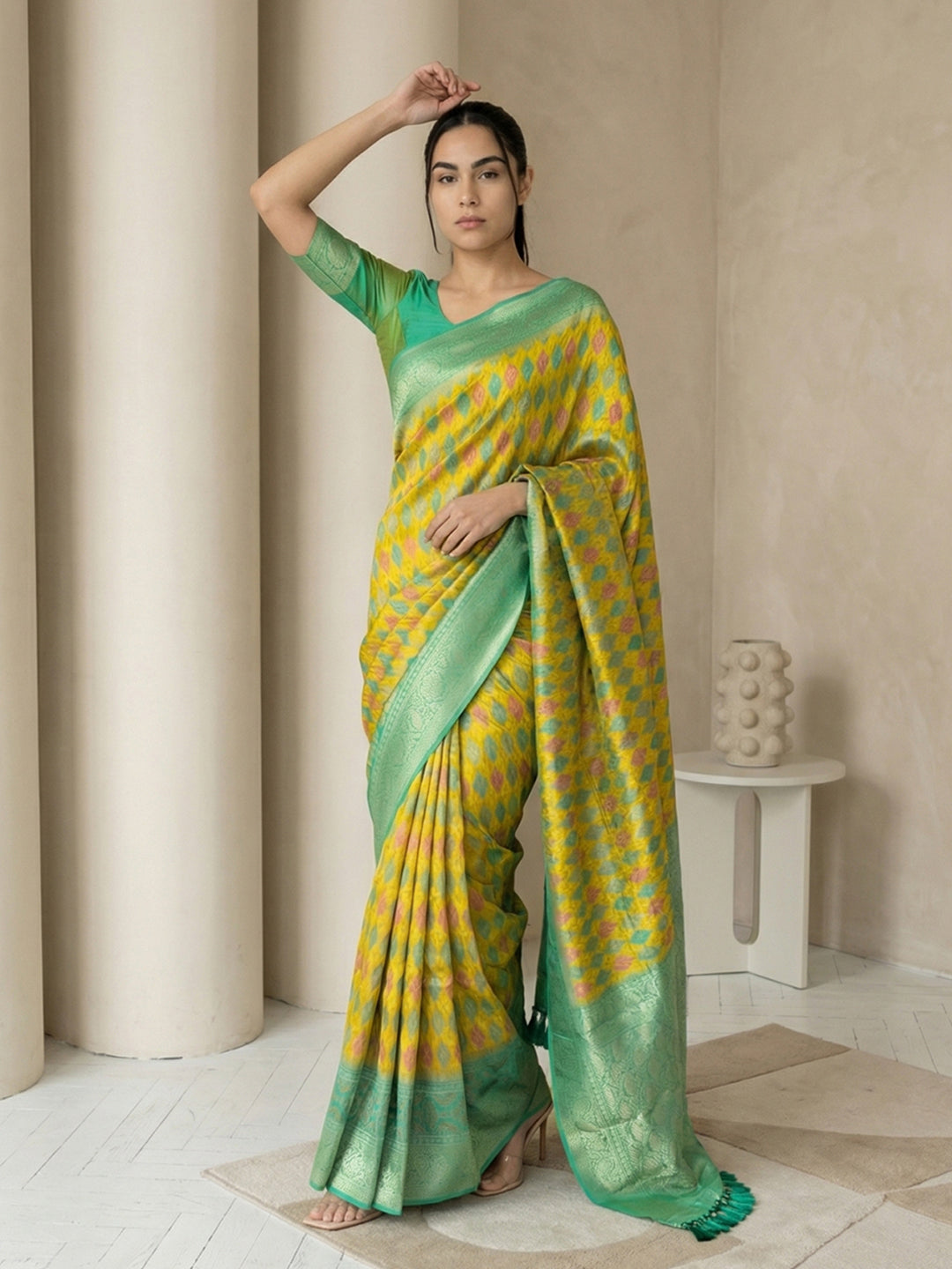 Mehendi Green Soft Ikkat Patola Silk Geometric Ikkat Weaves Saree