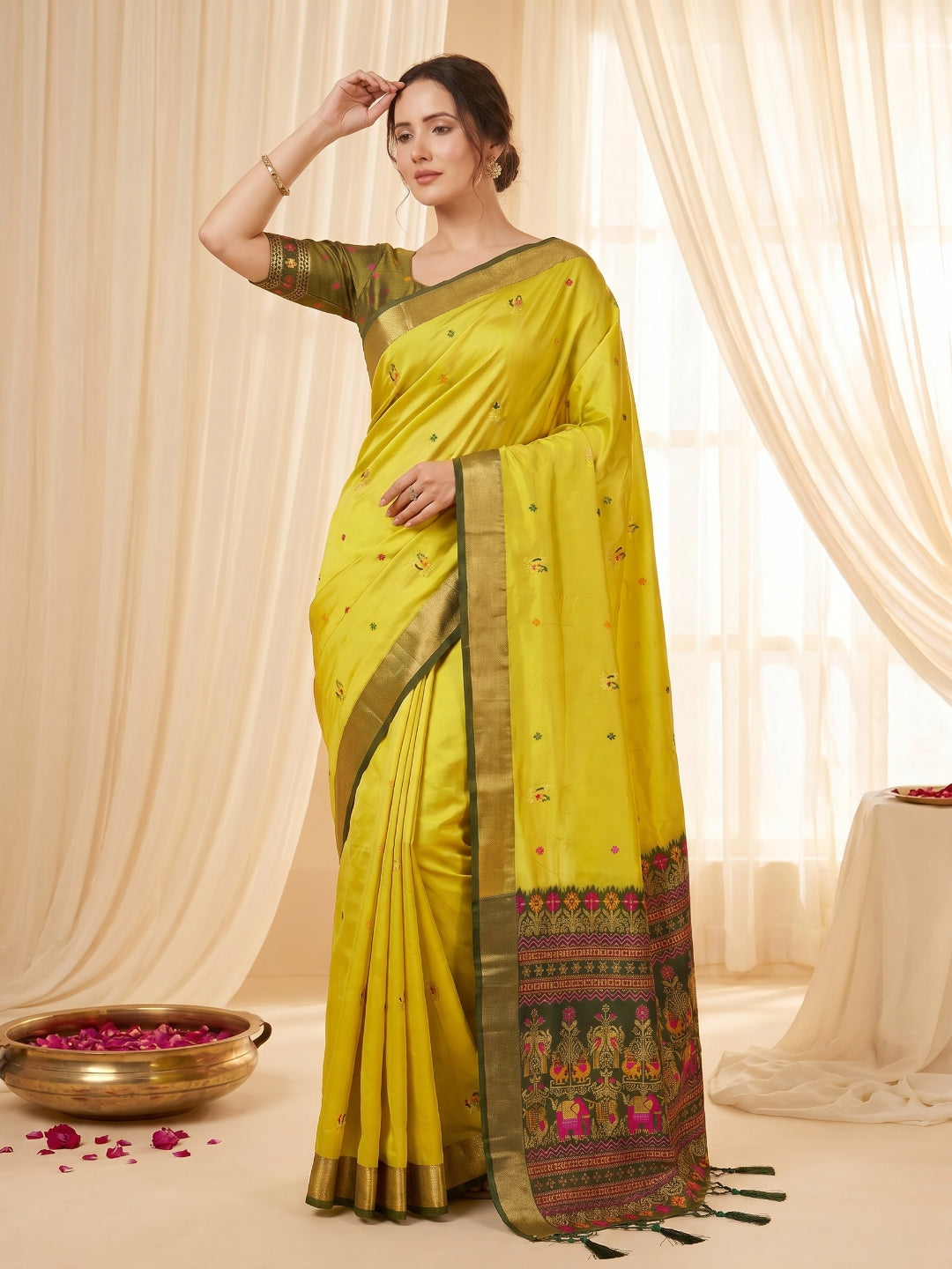 Mehendi Green Traditional Soft Silk Saree with Floral &amp; Peacock Pattern Saree