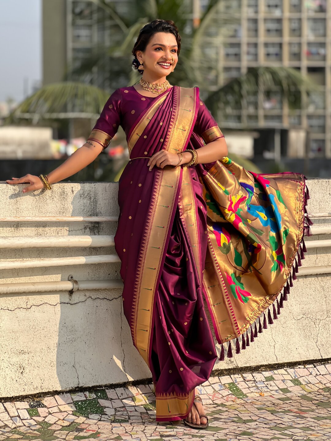 Wine Nauvari Pathani Silk Zari Woven Muniya Border Saree