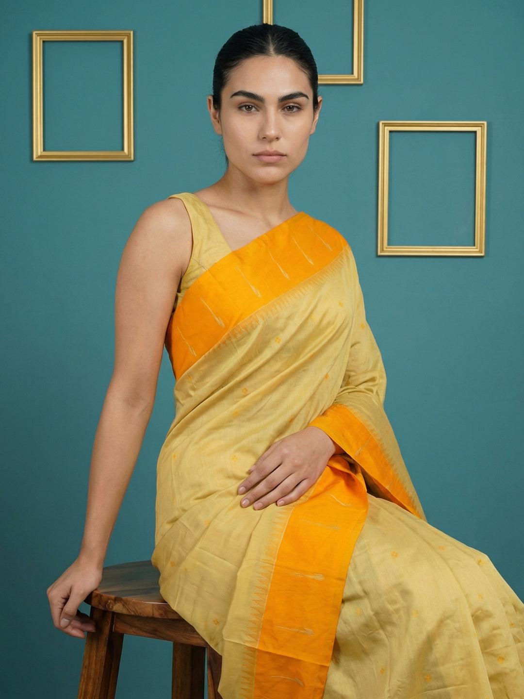 Cream &amp; Orange Handloom Traditional Yeola Paithani Silk Saree