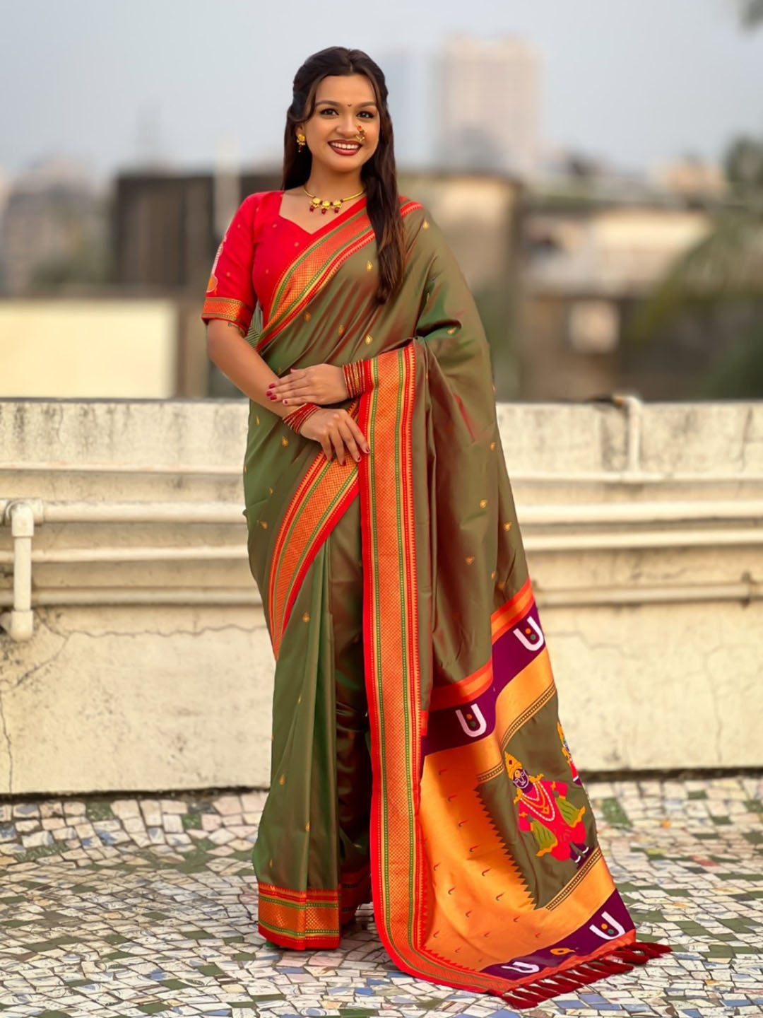 Mehendi Green(Red Tone) Vitthal Rukmini Contrast Paithani Silk Zari Woven Saree