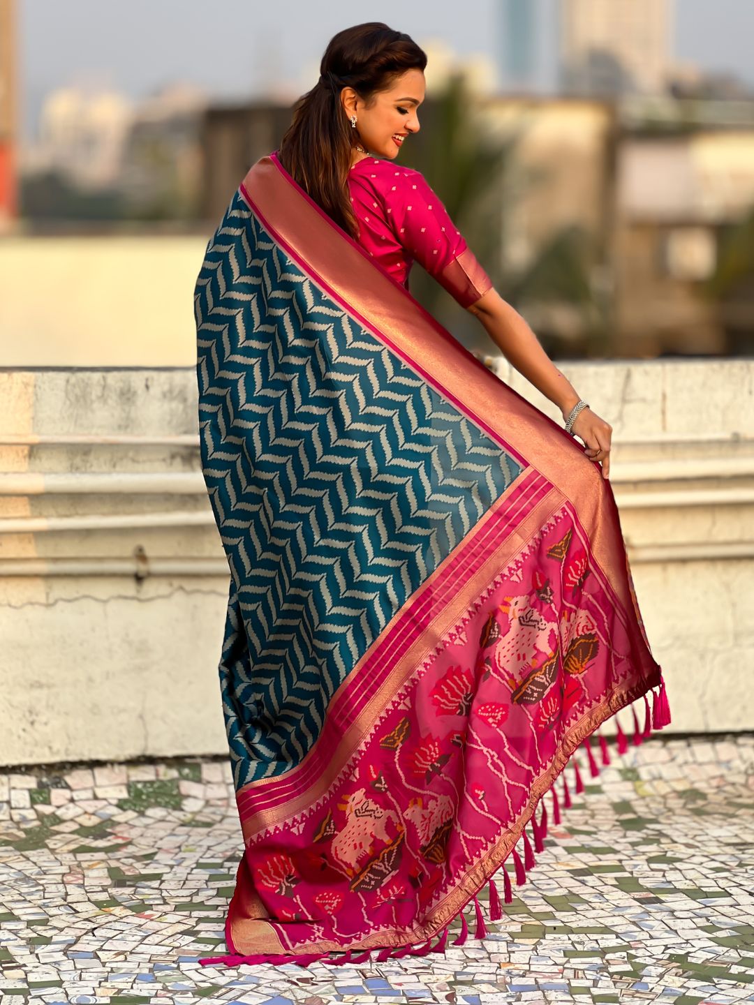 Dark Blue Soft Ikkat Leheriya Patola Silk Zari Woven Saree