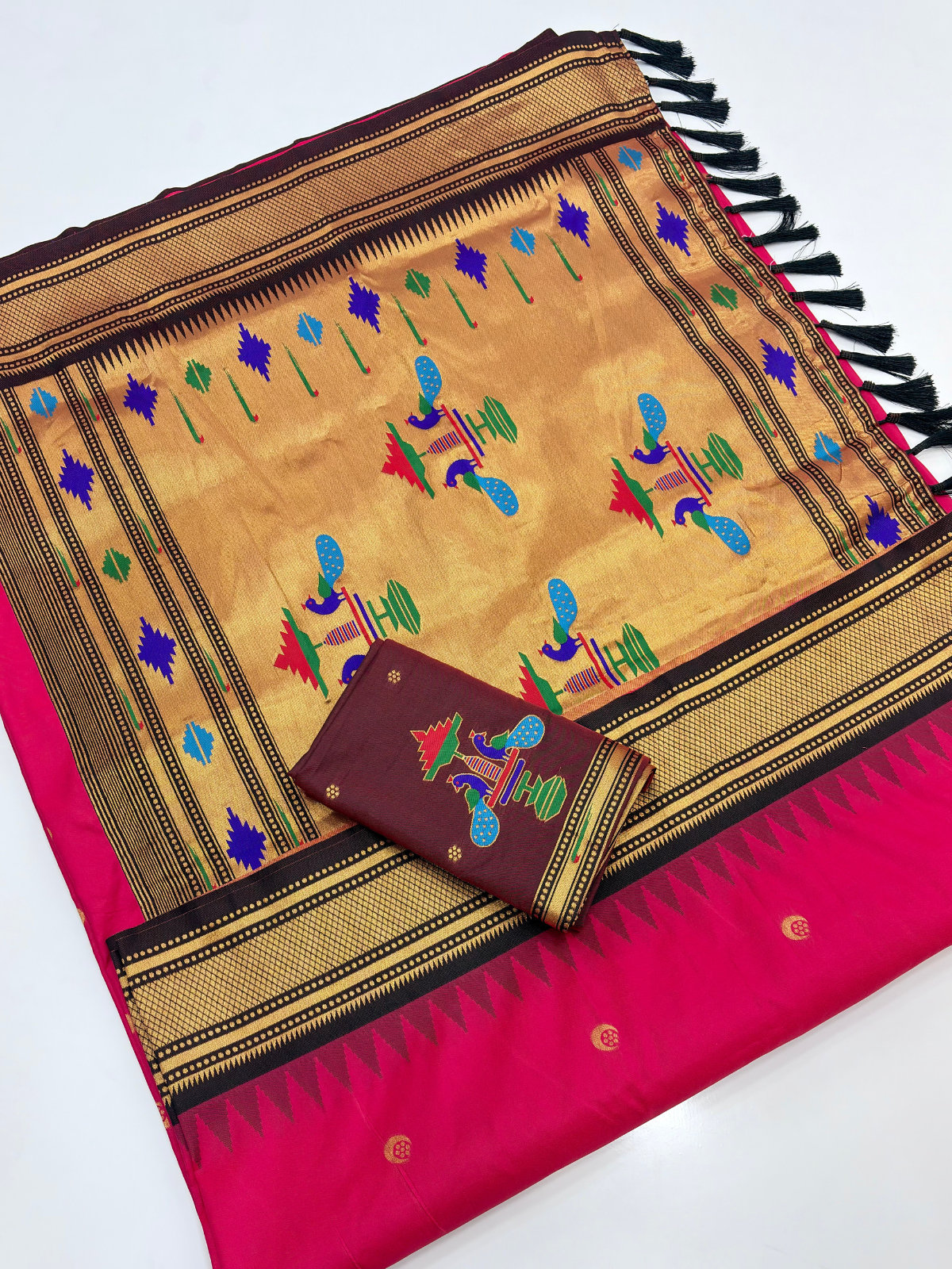 Rani Pink Premium Traditional Maharani Paithani Silk Saree