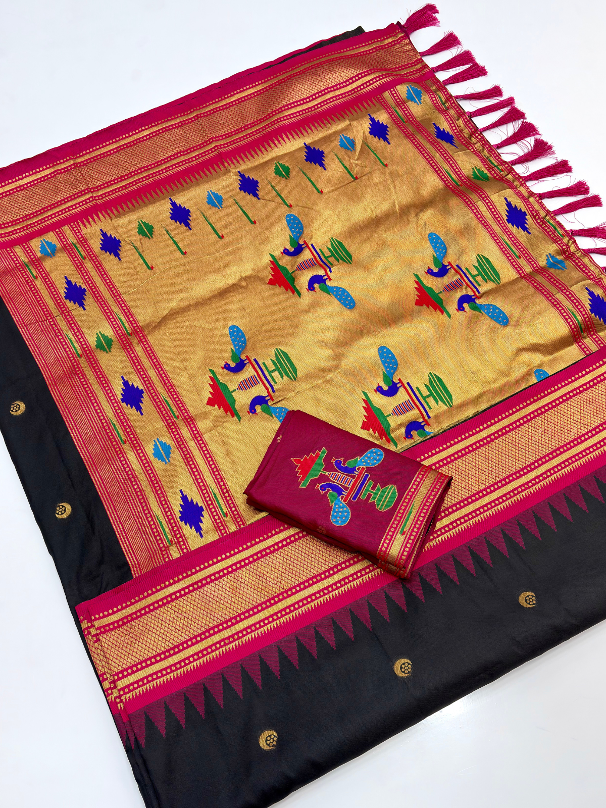 Black Premium Traditional Maharani Paithani Silk Saree
