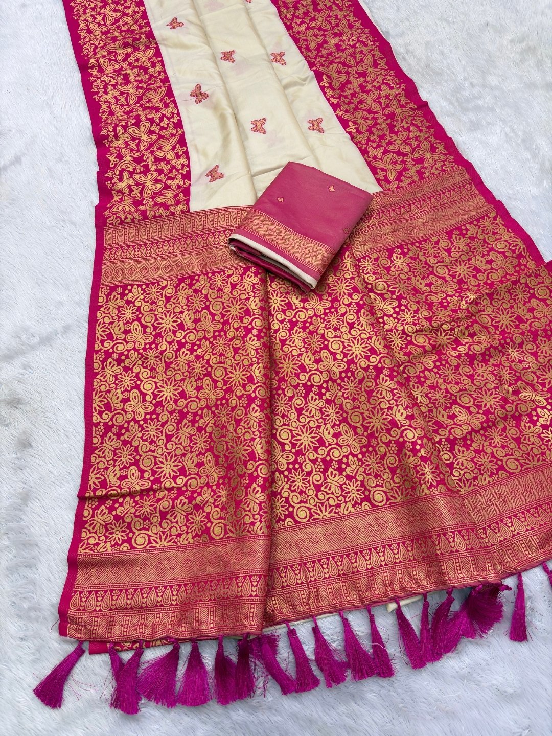 Cream Soft Silk Zari Woven Saree with Butterfly Concept Saree
