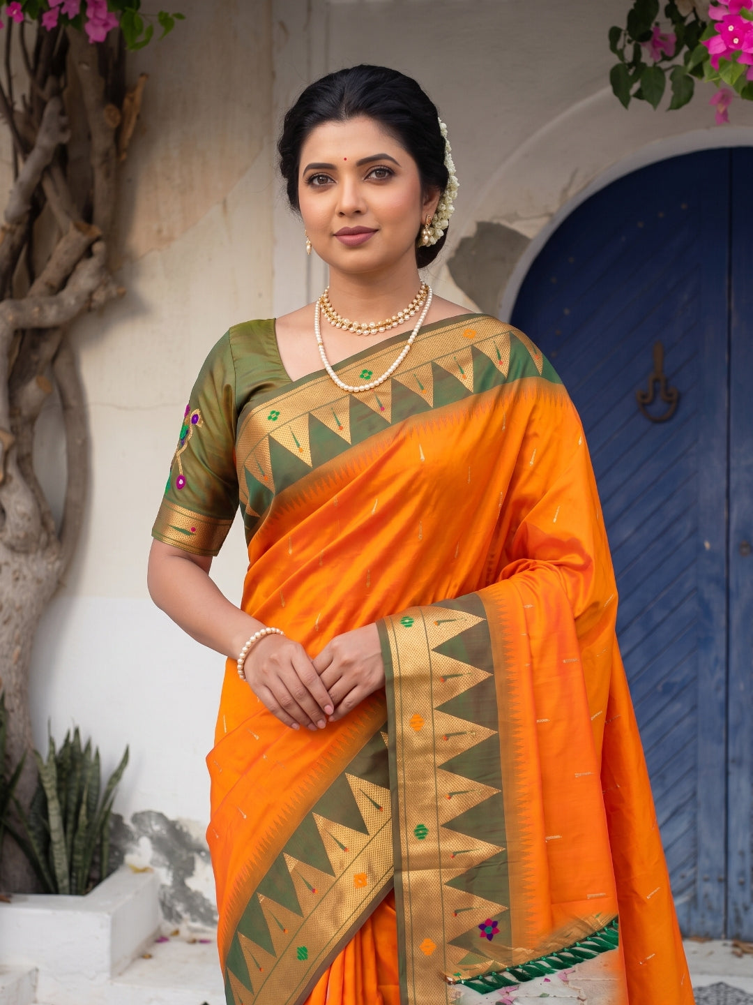 Orange Vidya Balan Inspired Muniya Temple Paithani Silk Saree