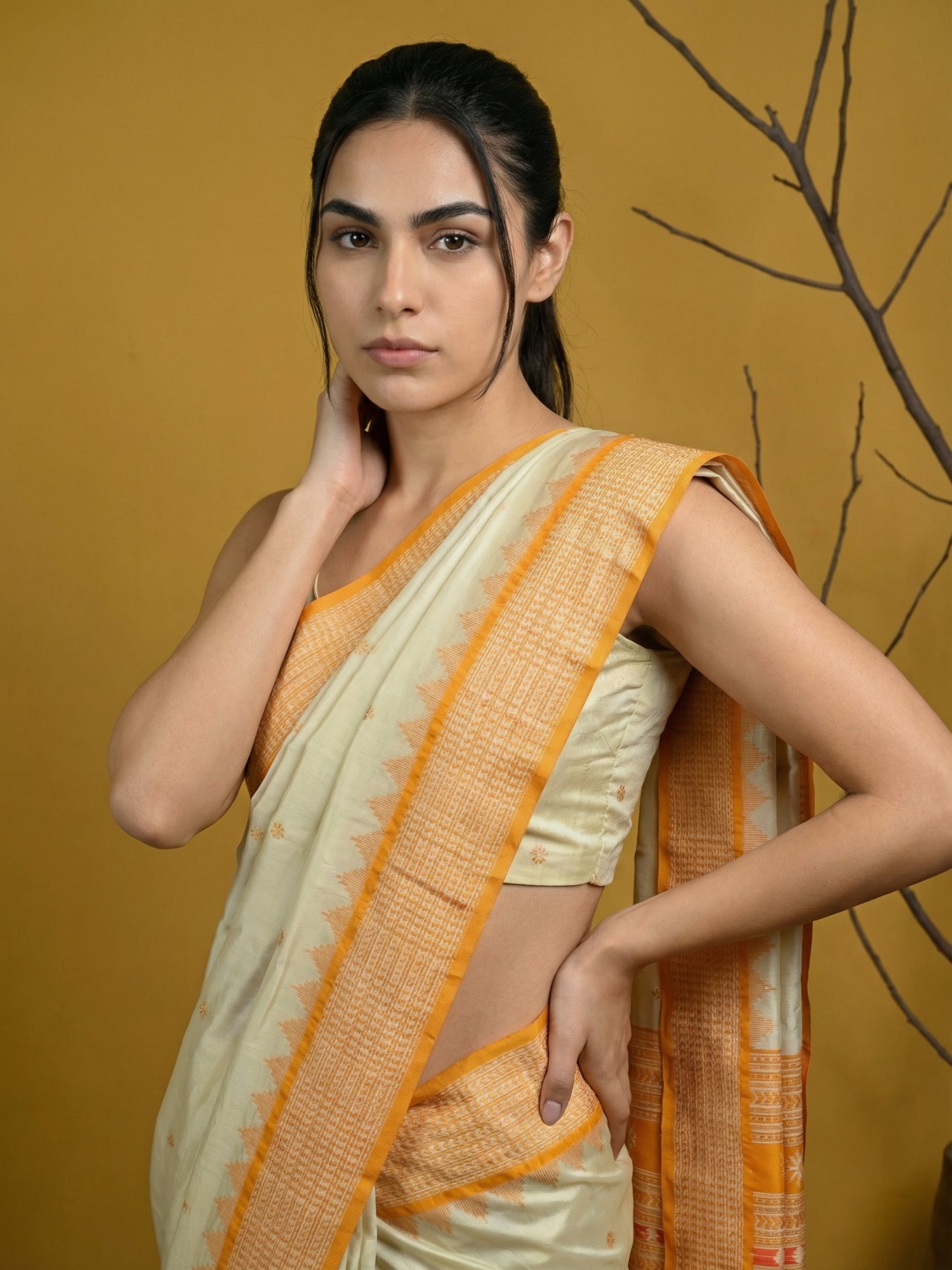 Cream &amp; Yellow Soft Handloom with detailed Motifs Silk Saree