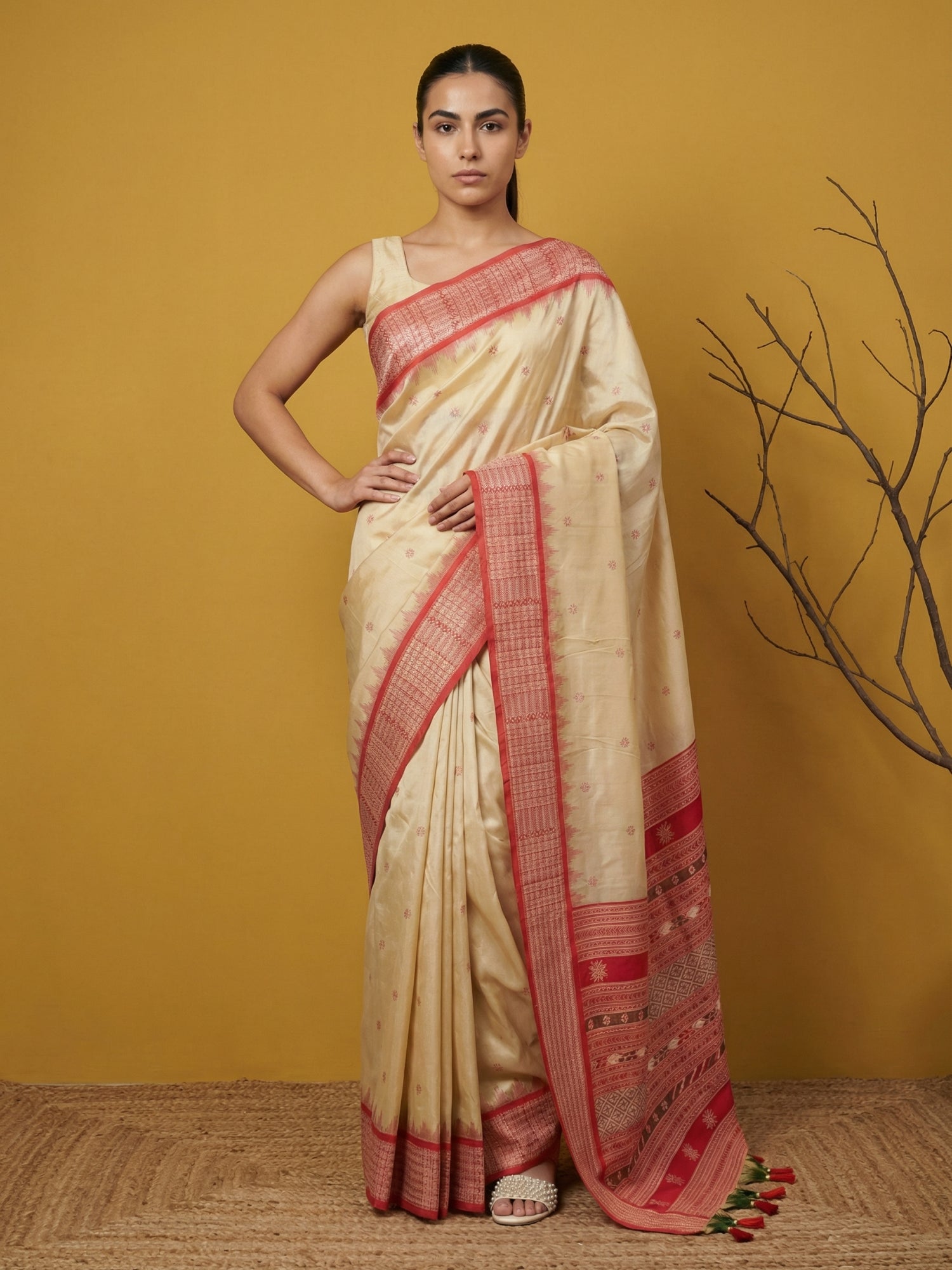 Cream &amp; Red Soft Handloom with detailed Motifs Silk Saree