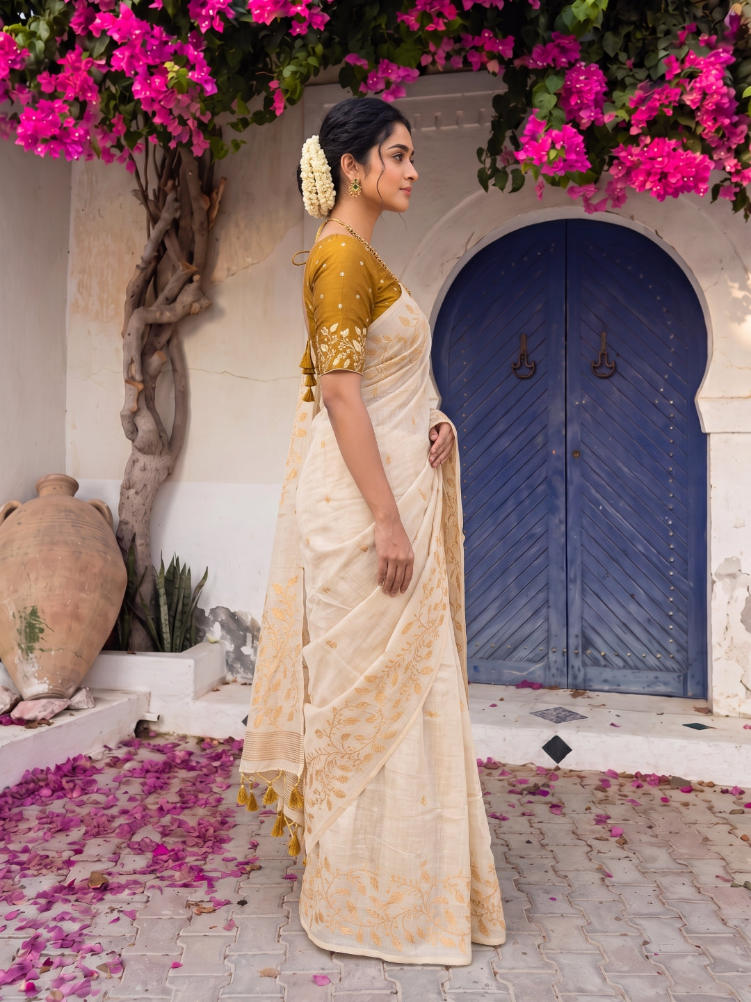 Yelllow Premium Soft Matka Cotton with Jamdani Concept Saree