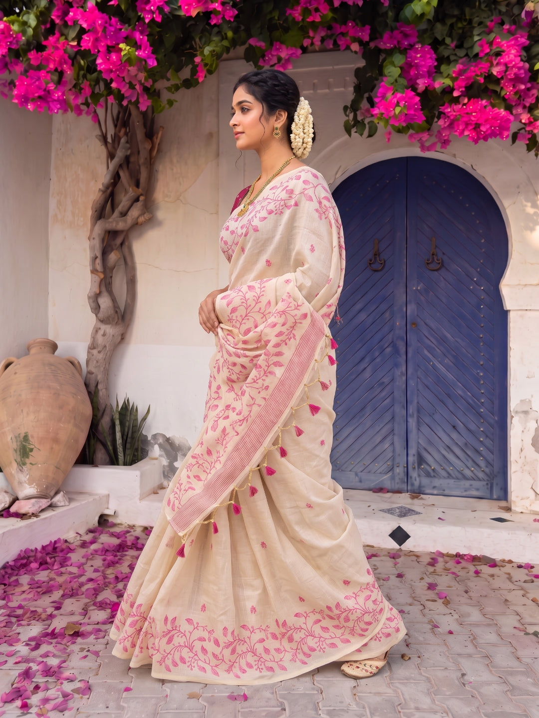 Pink Premium Soft Matka Cotton with Jamdani Concept Saree