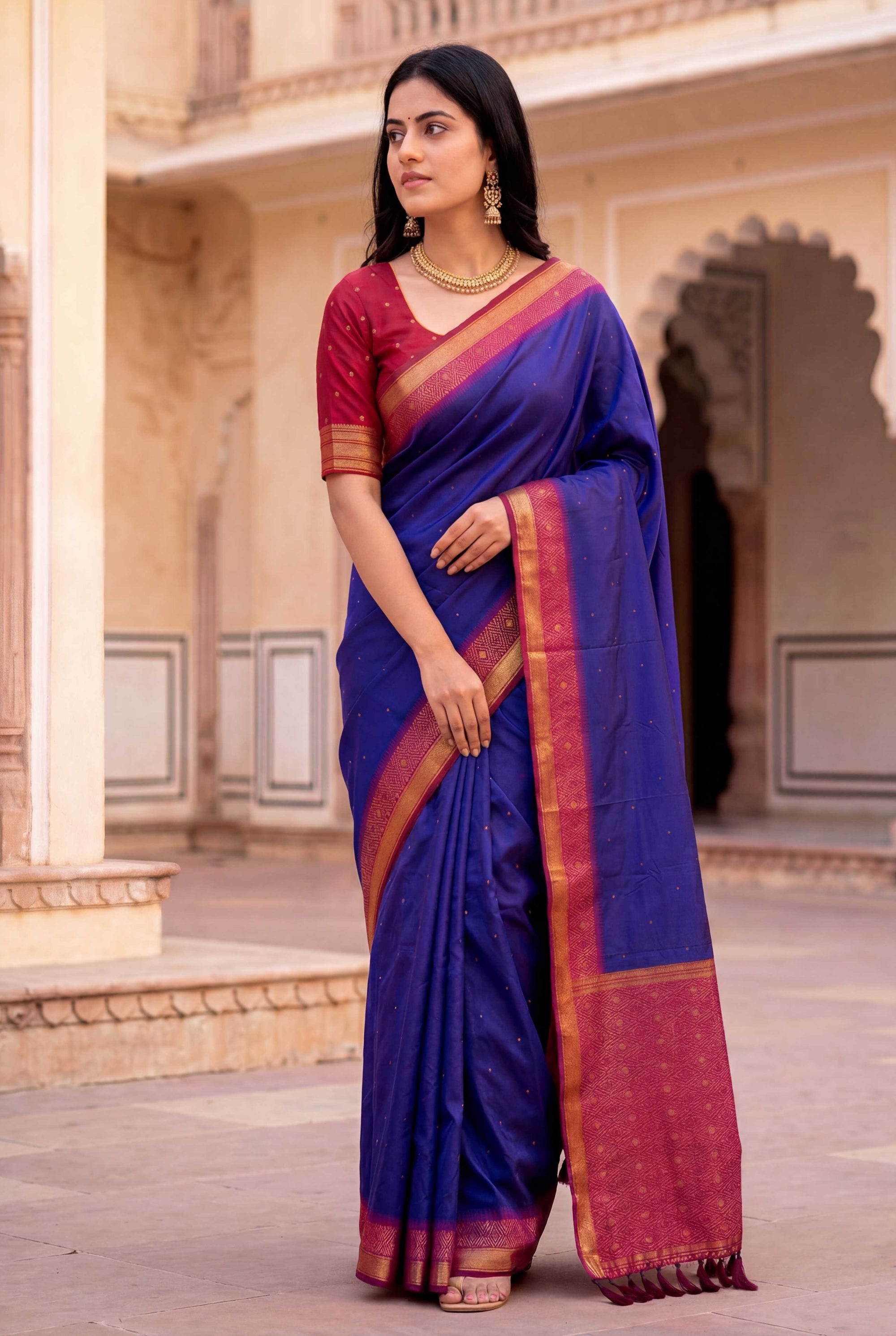 Violet Soft Ikkat Pochampally Patola Silk Zari Woven Saree